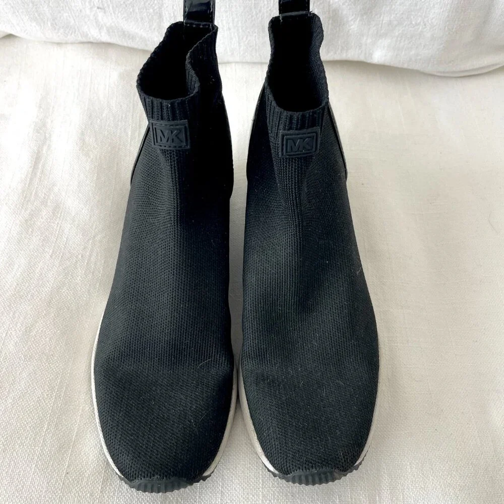 Michael Kors Black Skyler Stretch-Knit Sock Sneaker - size 8.5 - Picture 2 of 4